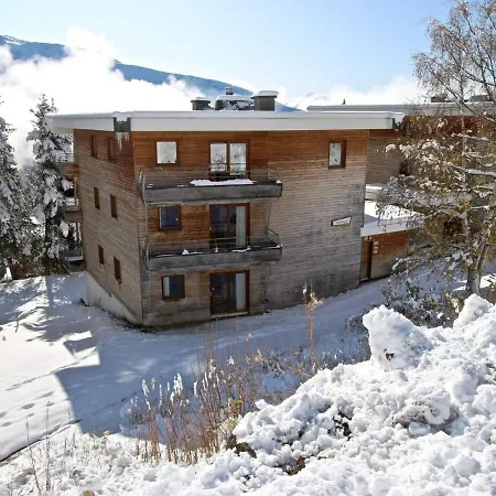 Appartement Appartement Chamrousse, 2 pièces, 4 personnes - FR-1-340-252 *