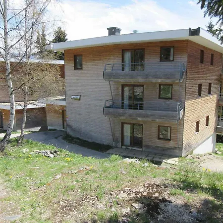 Appartement Chamrousse, 2 pièces, 4 personnes - FR-1-340-252 *